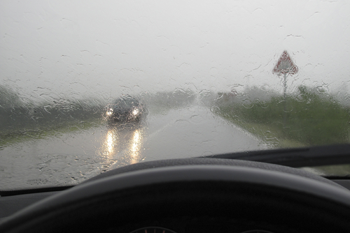 Вождение в дождь